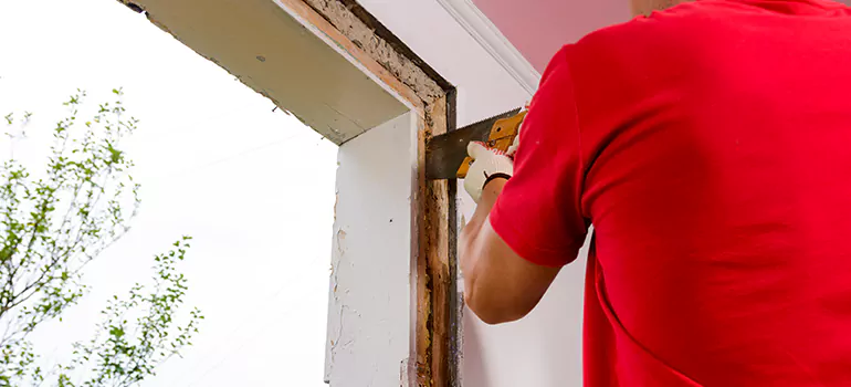 Residential Accordion Door Repair in Westchase, FL